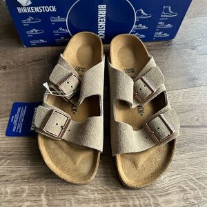Birkenstock ARIZONA Taupe Suede Sandals Size 39 — NWT